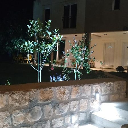 Apartments Grgurevic Kotor Exterior foto
