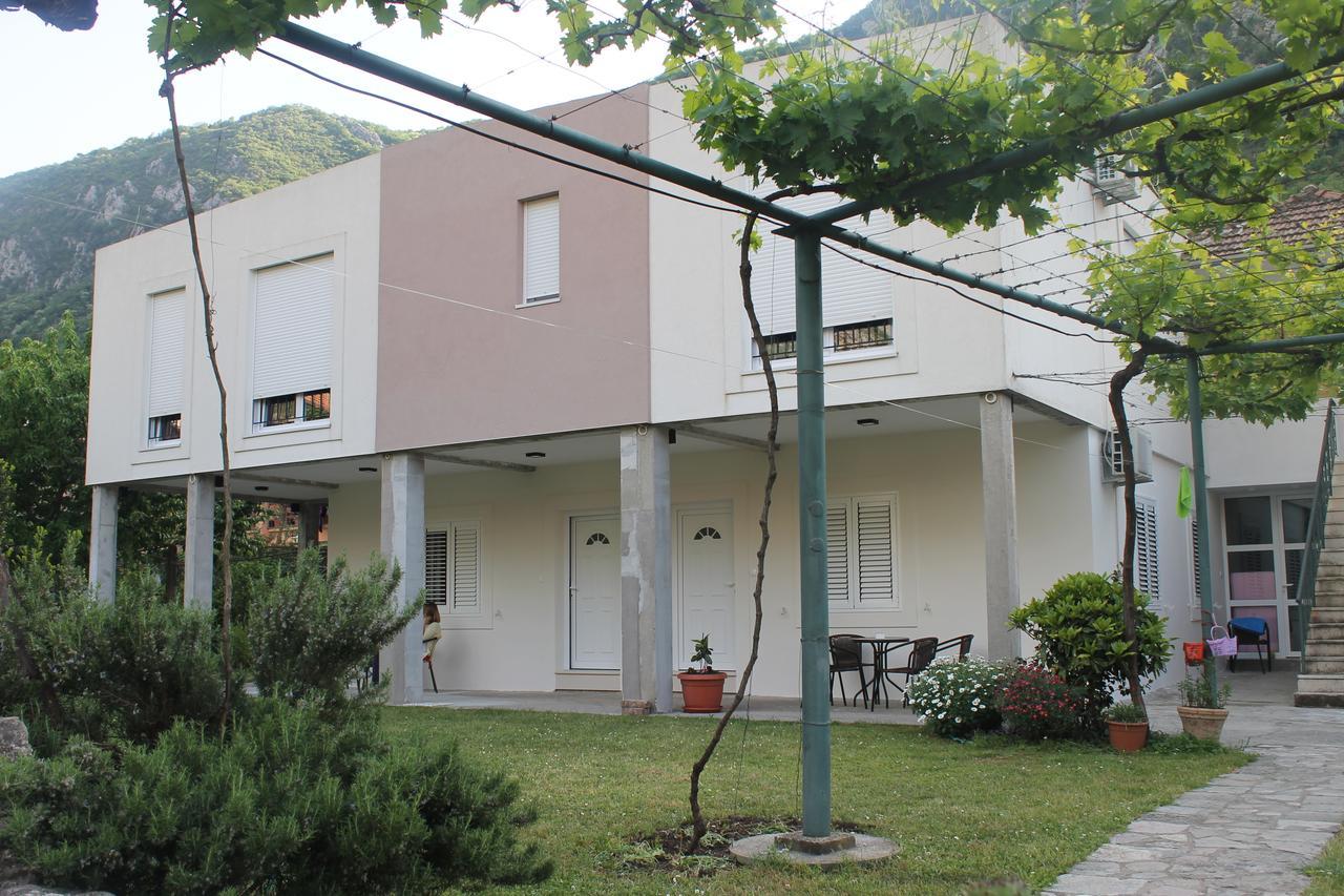 Apartments Grgurevic Kotor Exterior foto