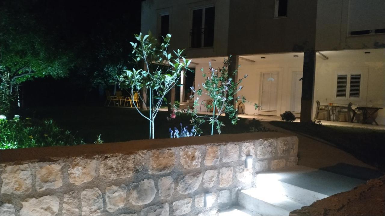 Apartments Grgurevic Kotor Exterior foto